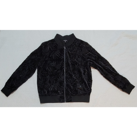 Torrid Black Velour Velvet Bomber Jacket - Picture 2 of 8